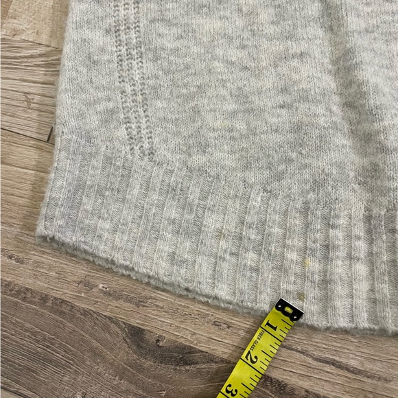 Jones New York | Wool Blend Pull-Over Sweater - Picture 10 of 10